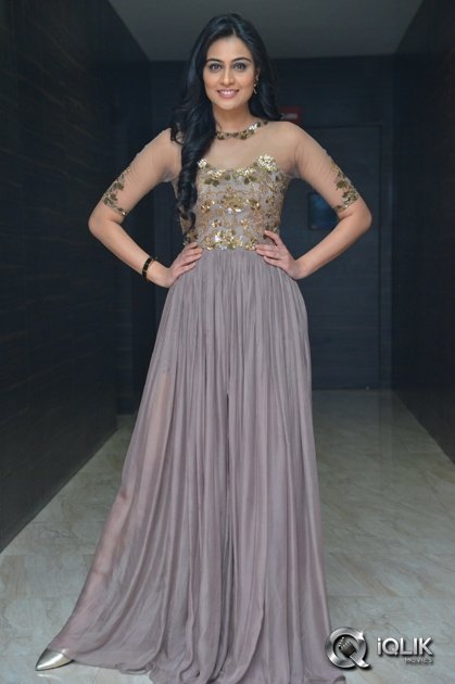 Neha-Hinge-at-Srivalli-Movie-Audio-Launch